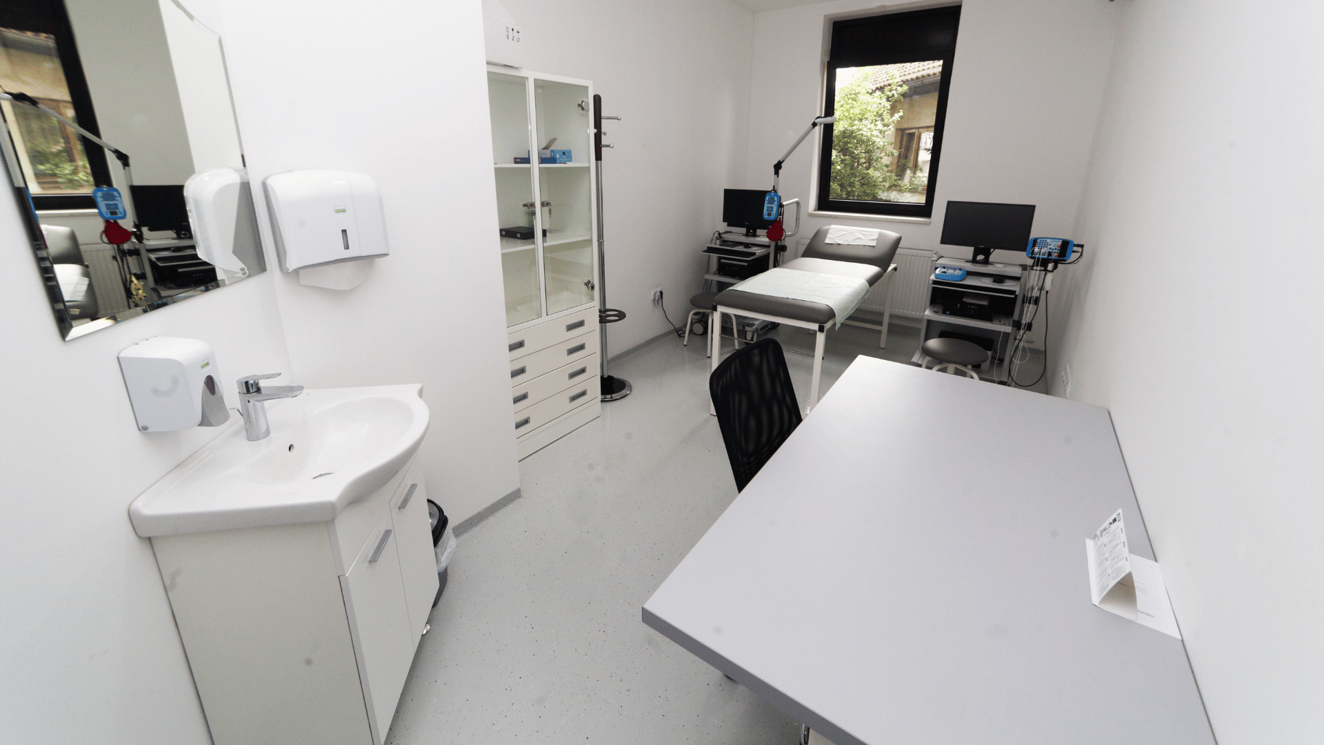 4 – Clinics & Private Practices 2